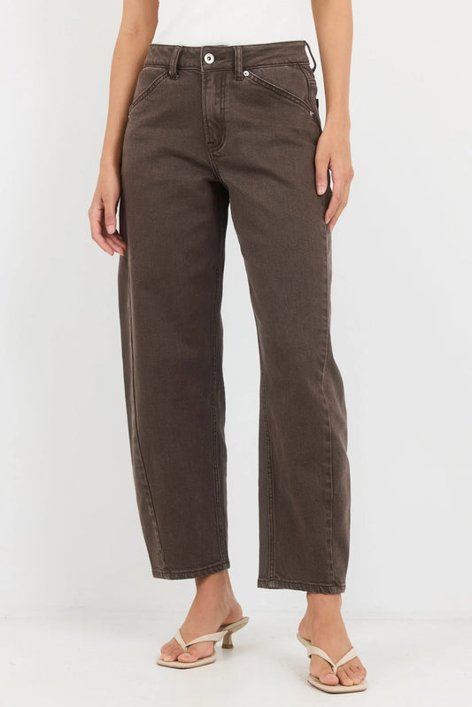 STORIES BE TOLD Idolise Mocha Stretch Soft Barrel Jean