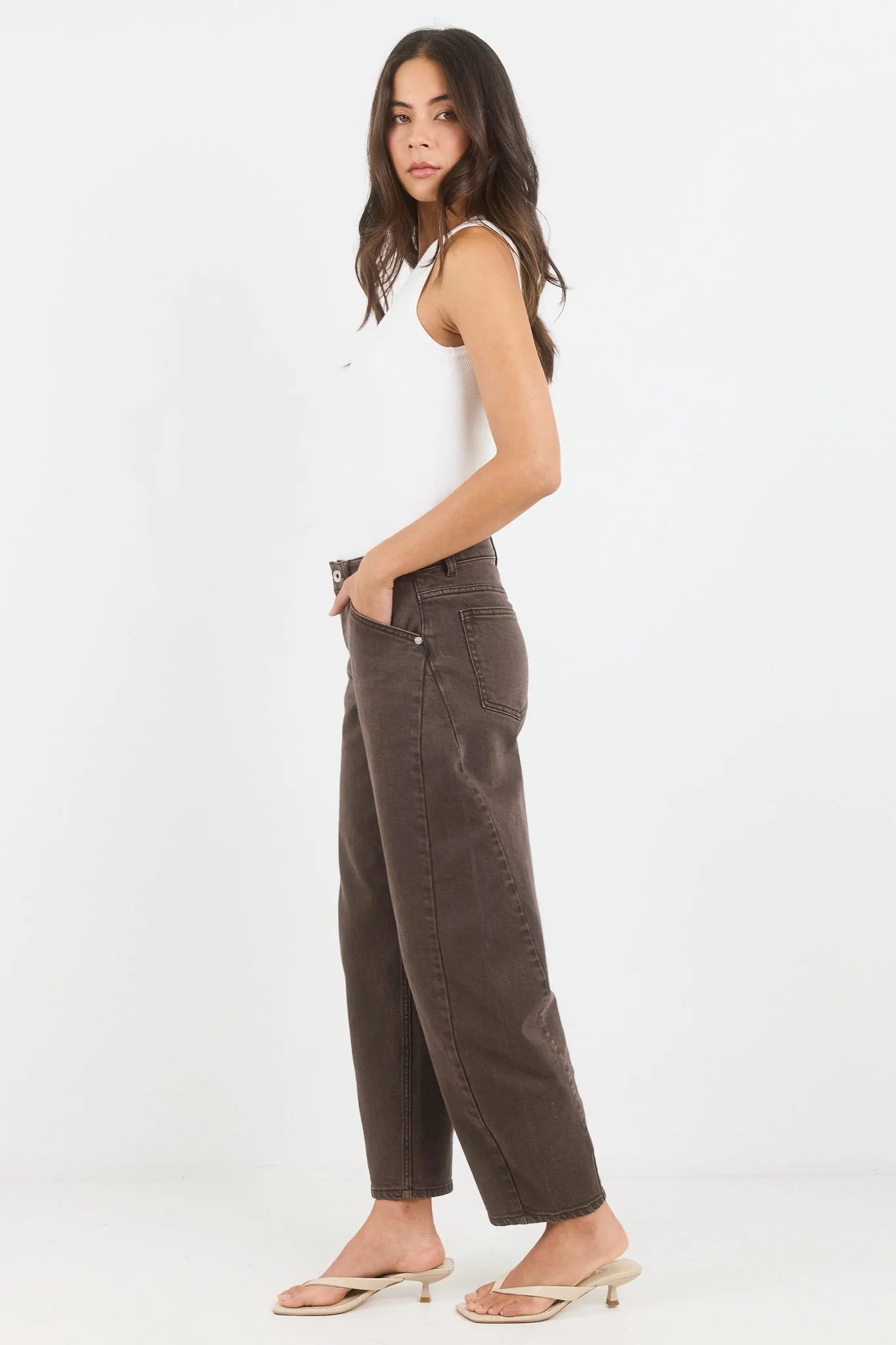 STORIES BE TOLD Idolise Mocha Stretch Soft Barrel Jean