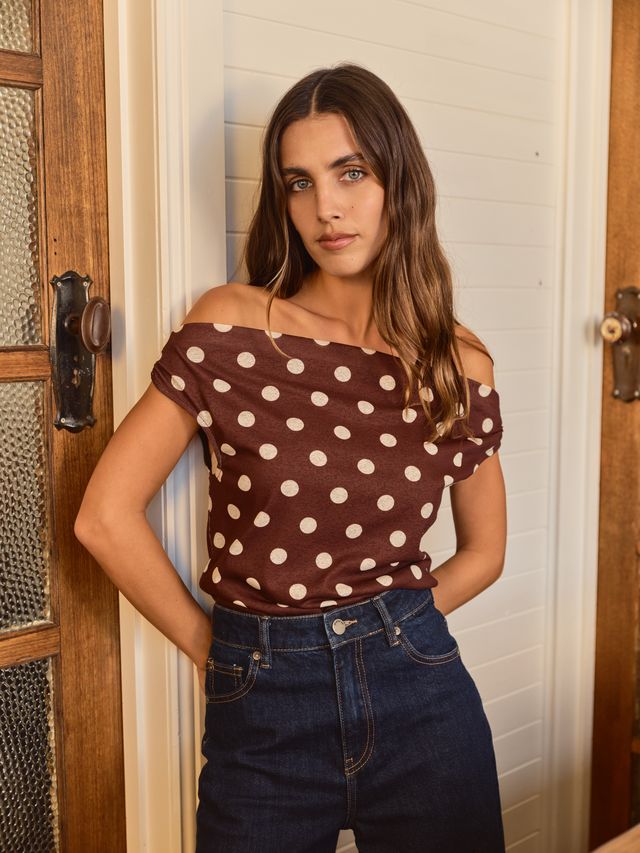 ALL ABOUT EVE Karolina Top Chocolate