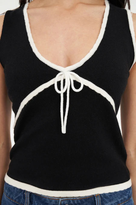 HUFFER Kimi Knit Top Black/White