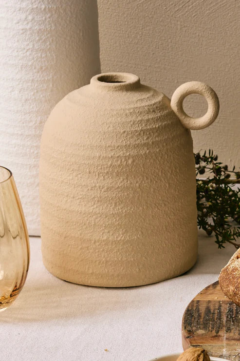 HAYZ HOMEWARES Matte Natural Textured Squat One Handle 18cm Urn