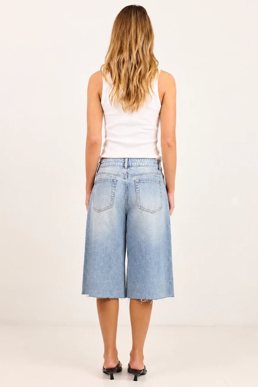 STORIES BE TOLD Maverick Vintage Blue Knee Length Bermuda Denim Short