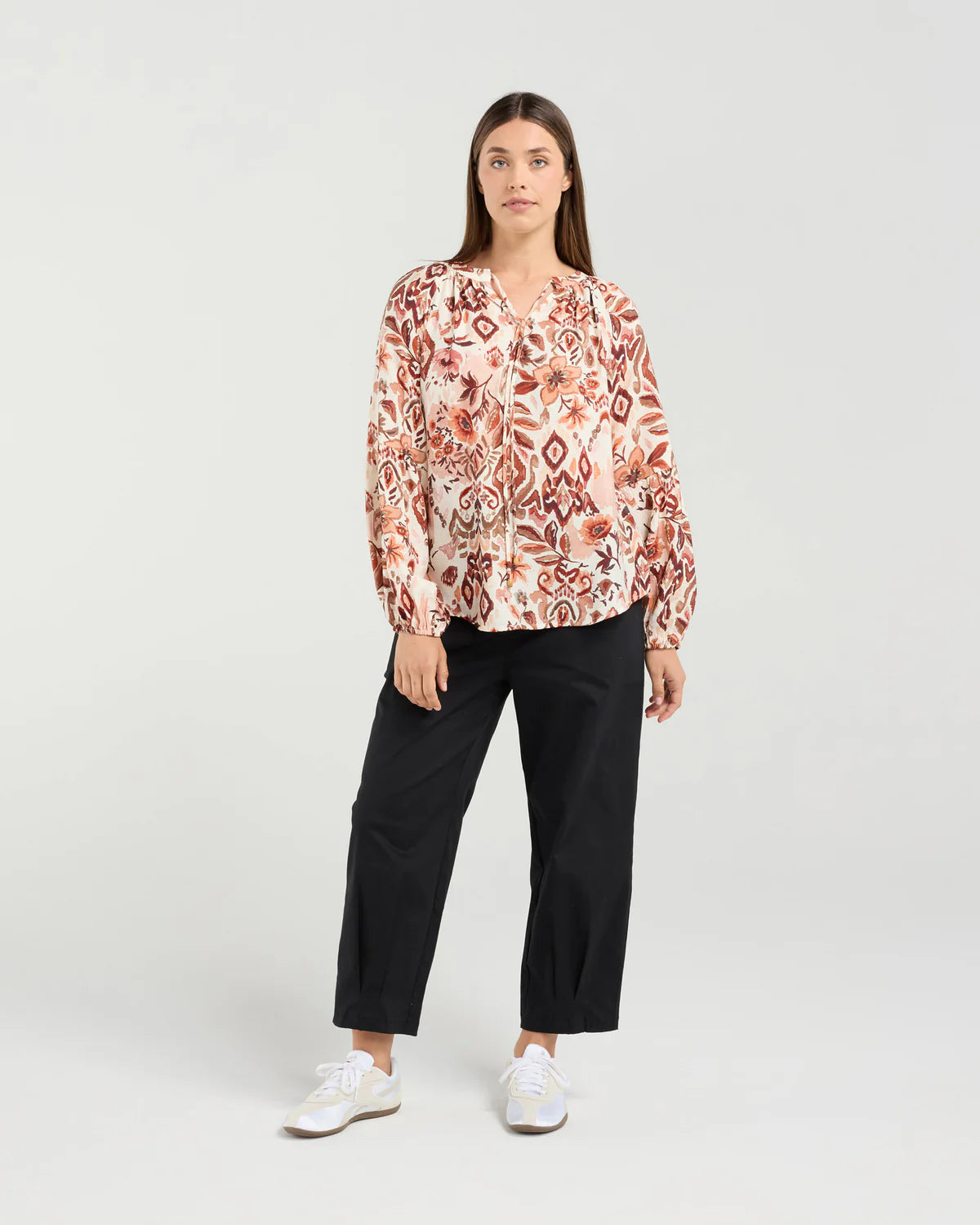 BLACKSTONE Monica Gathered Sleeve Top Shiraz Floral