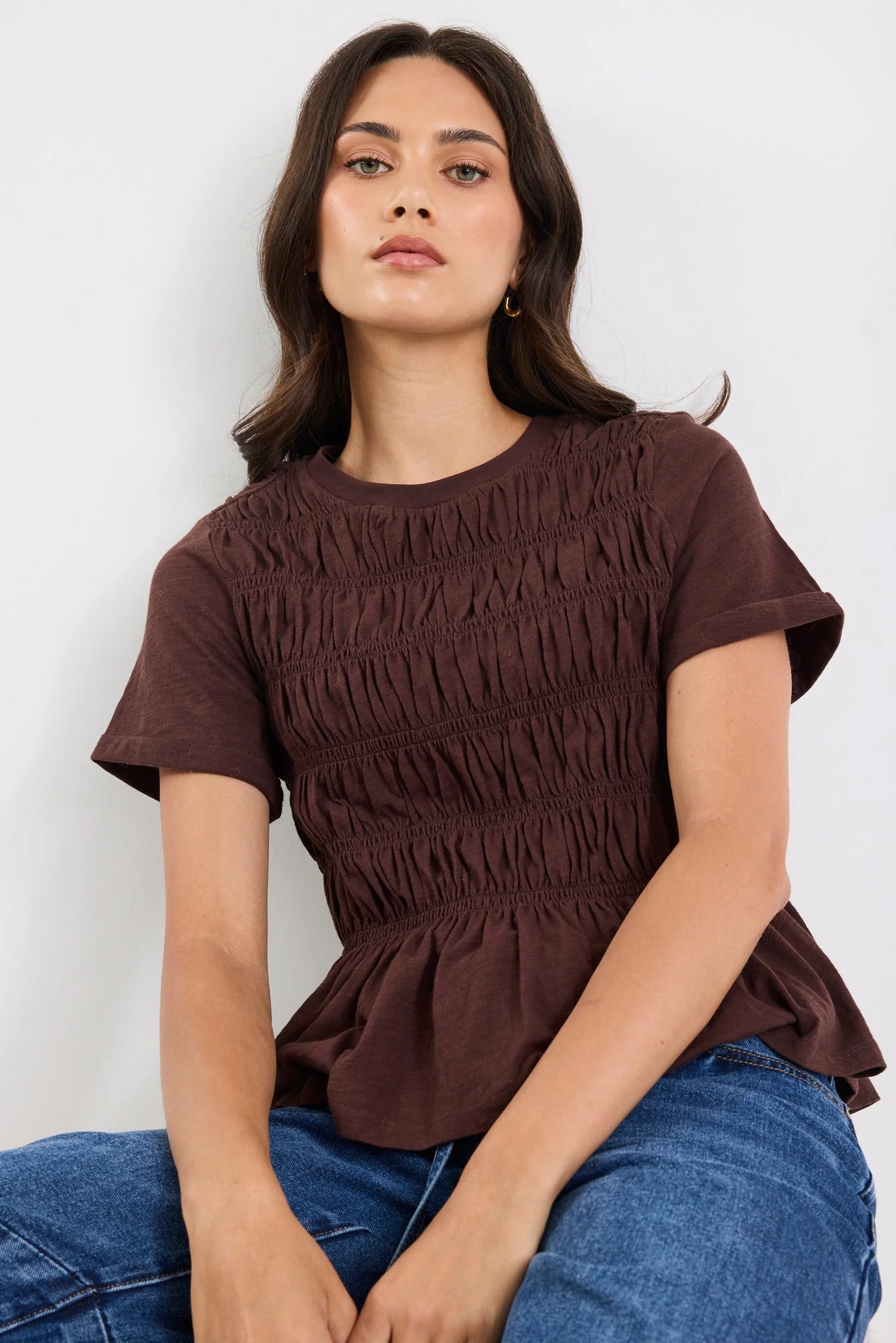 STORIES BE TOLD Neat Chocolate Slub Shirred Tee