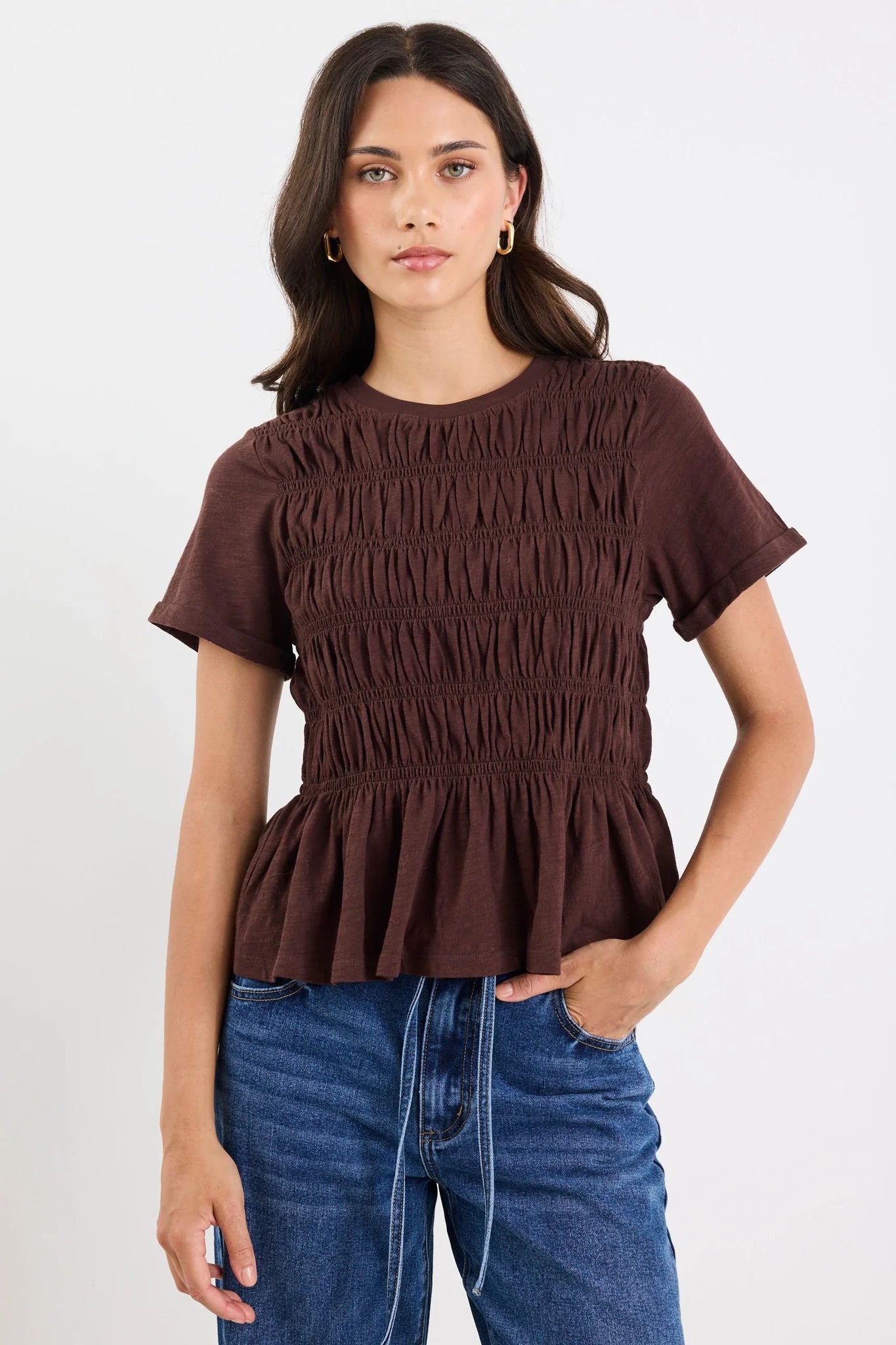 STORIES BE TOLD Neat Chocolate Slub Shirred Tee