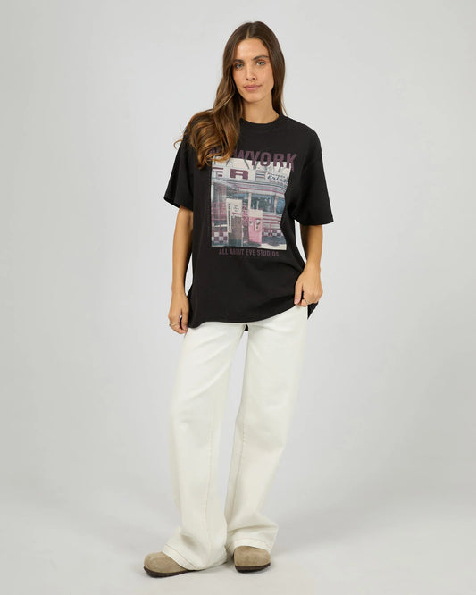 ALL ABOUT EVE New York Diner Relaxed Tee Washed Black
