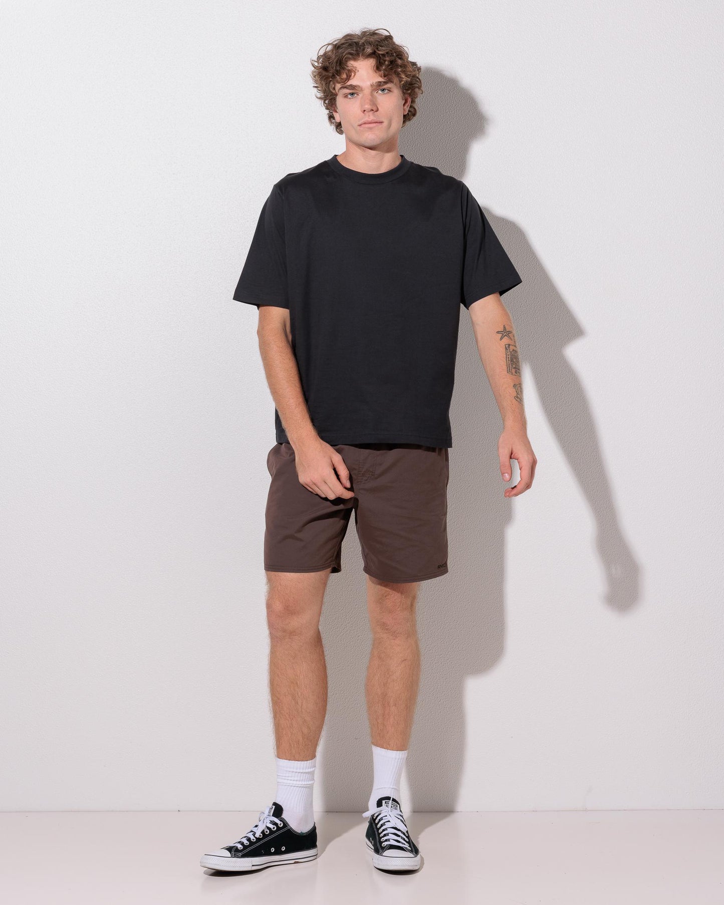 RVCA Opposites Elasitc Short Brown