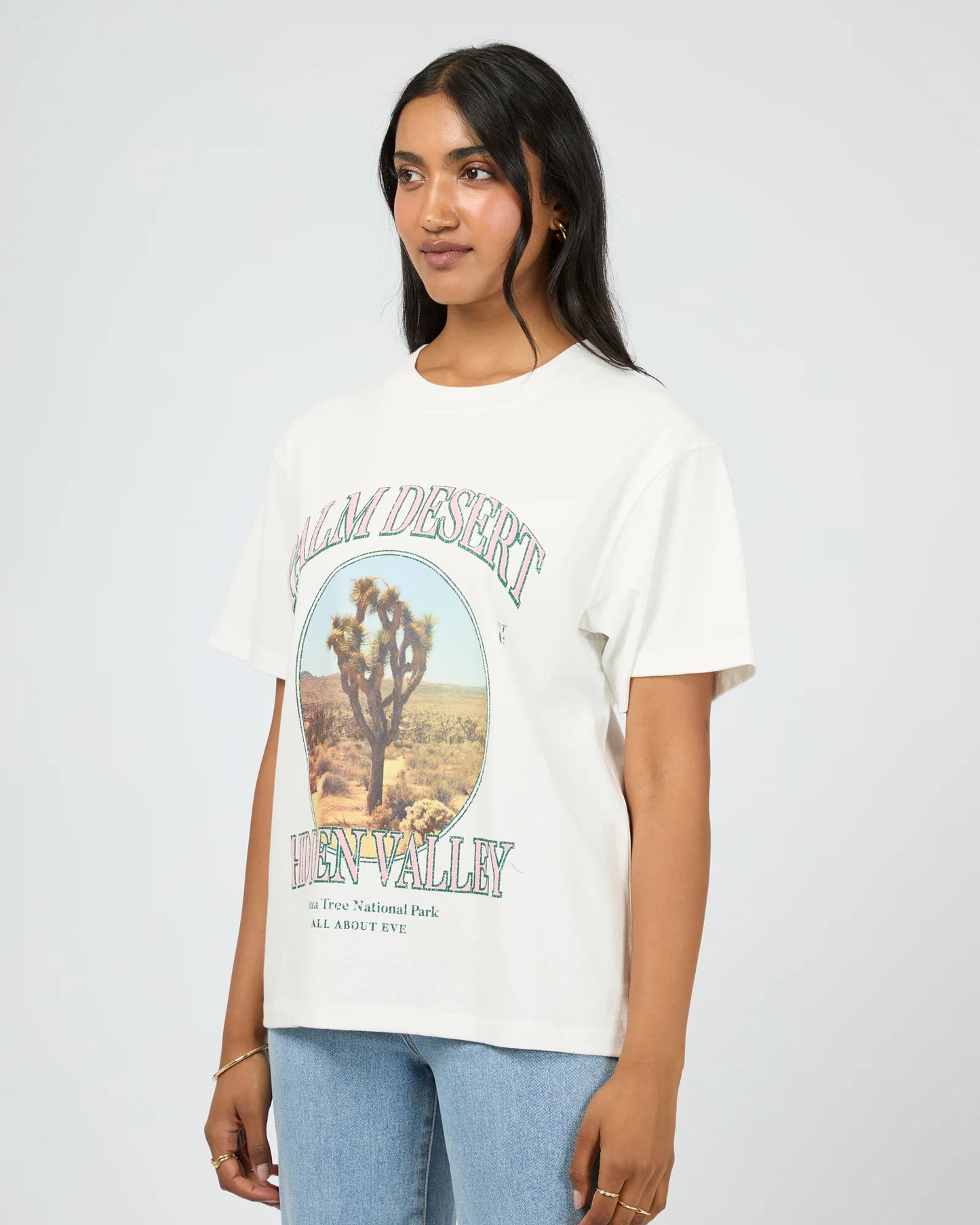 ALL ABOUT EVE Palm Desert Box Tee Vintage White