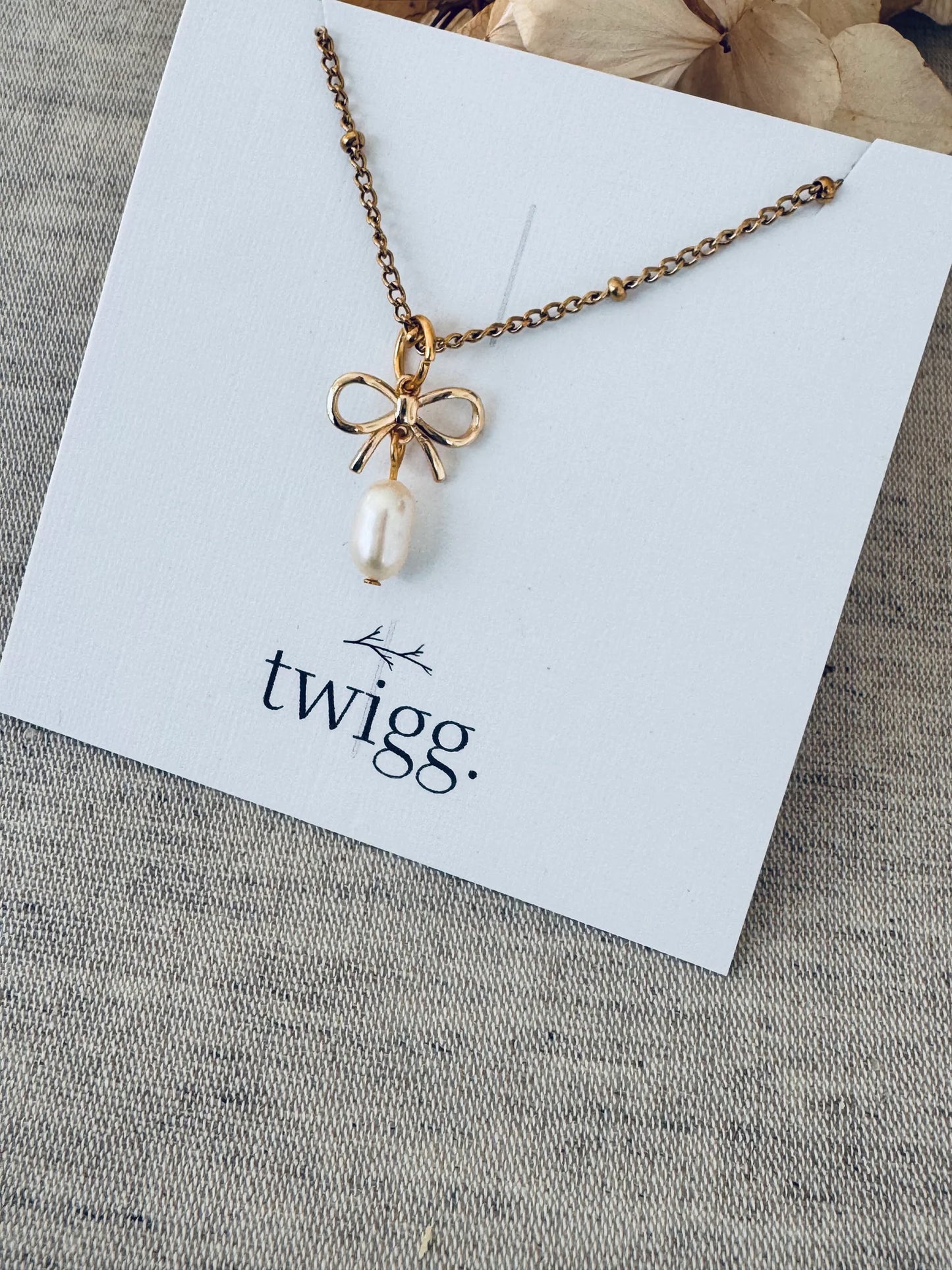 TWIGG JEWELLERY Pearl Bow Necklace
