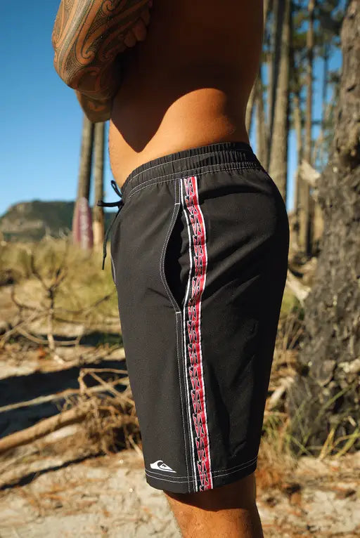 QUIKSILVER Pu-Tawhiro Elastic Waist Boardshort