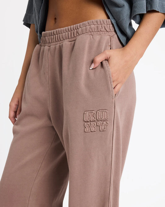 ROXY Steppin Up Trackie Pant Mocha