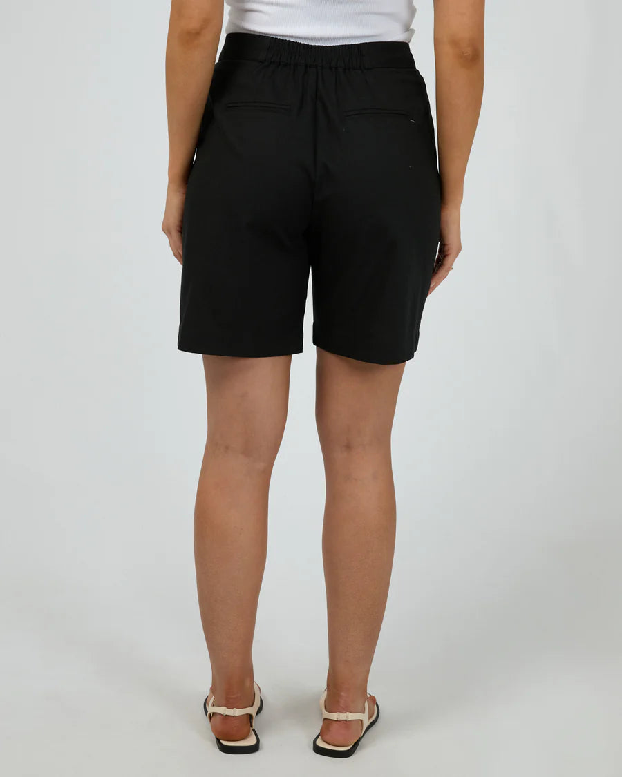 SILENT THEORY Tallow Short Black