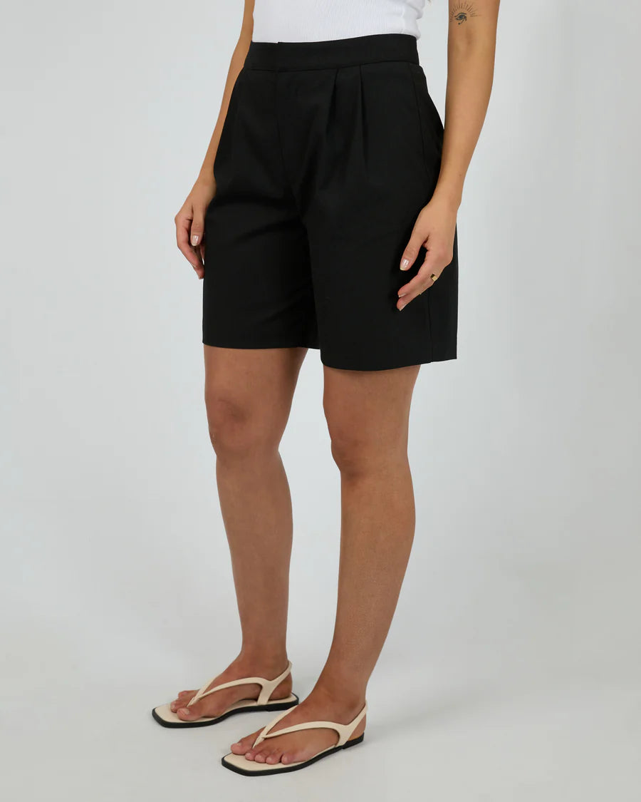 SILENT THEORY Tallow Short Black
