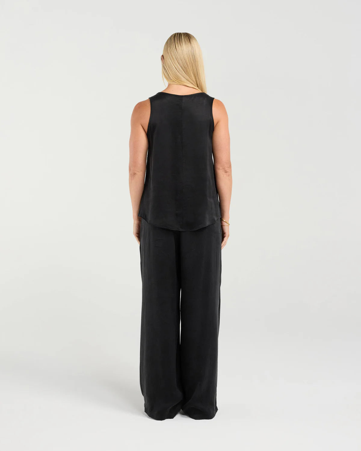 BLACKSTONE Tiffany Bemberg Tank Black