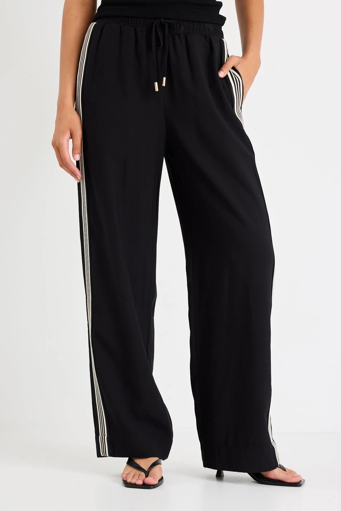 STORIES BE TOLD Vibe Jacquard Stripe Wide Leg Pant