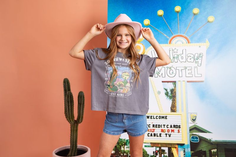 EVE GIRL Vintage Desert Tee 8-14