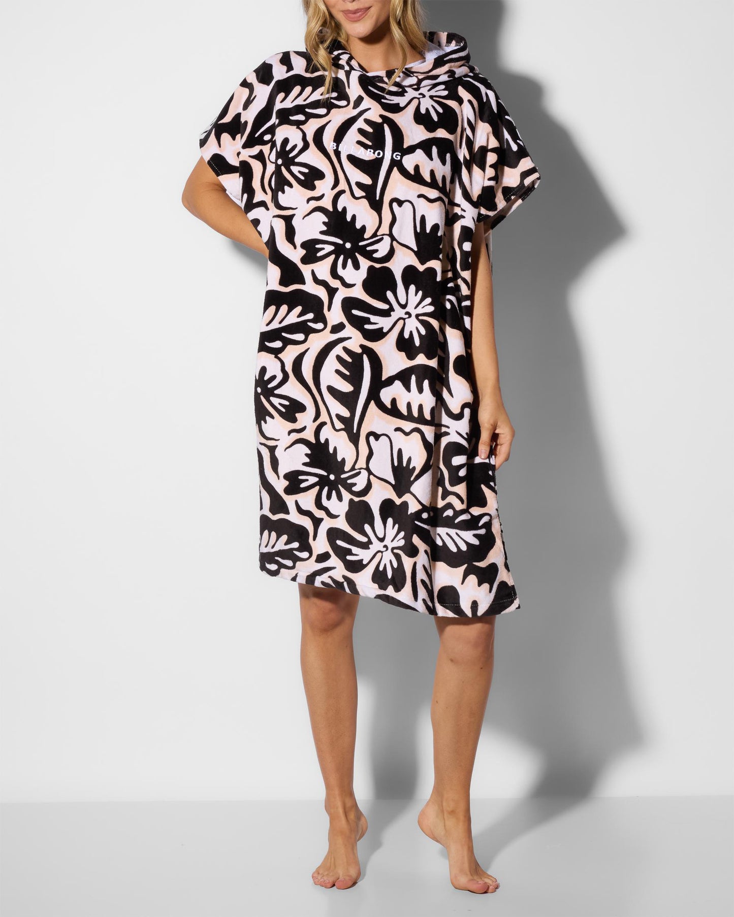 BILLABONG Wave Tribe Hooded Poncho Towel