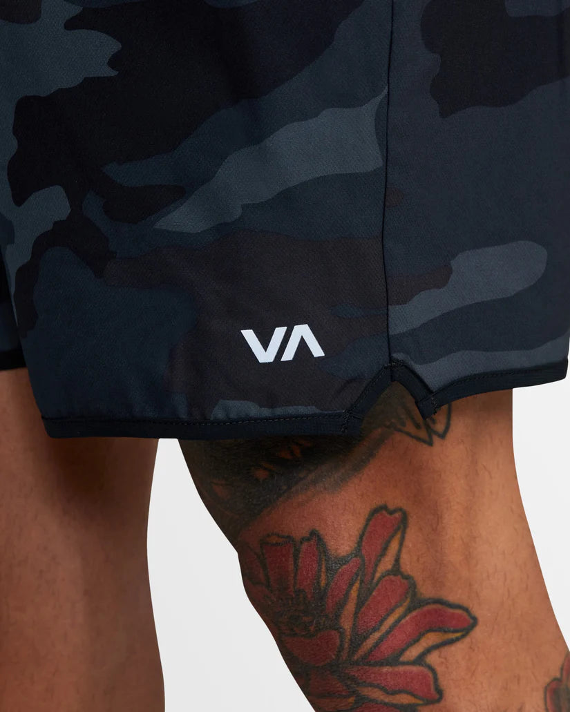 RVCA Yogger Stretch Short 17inch Camo