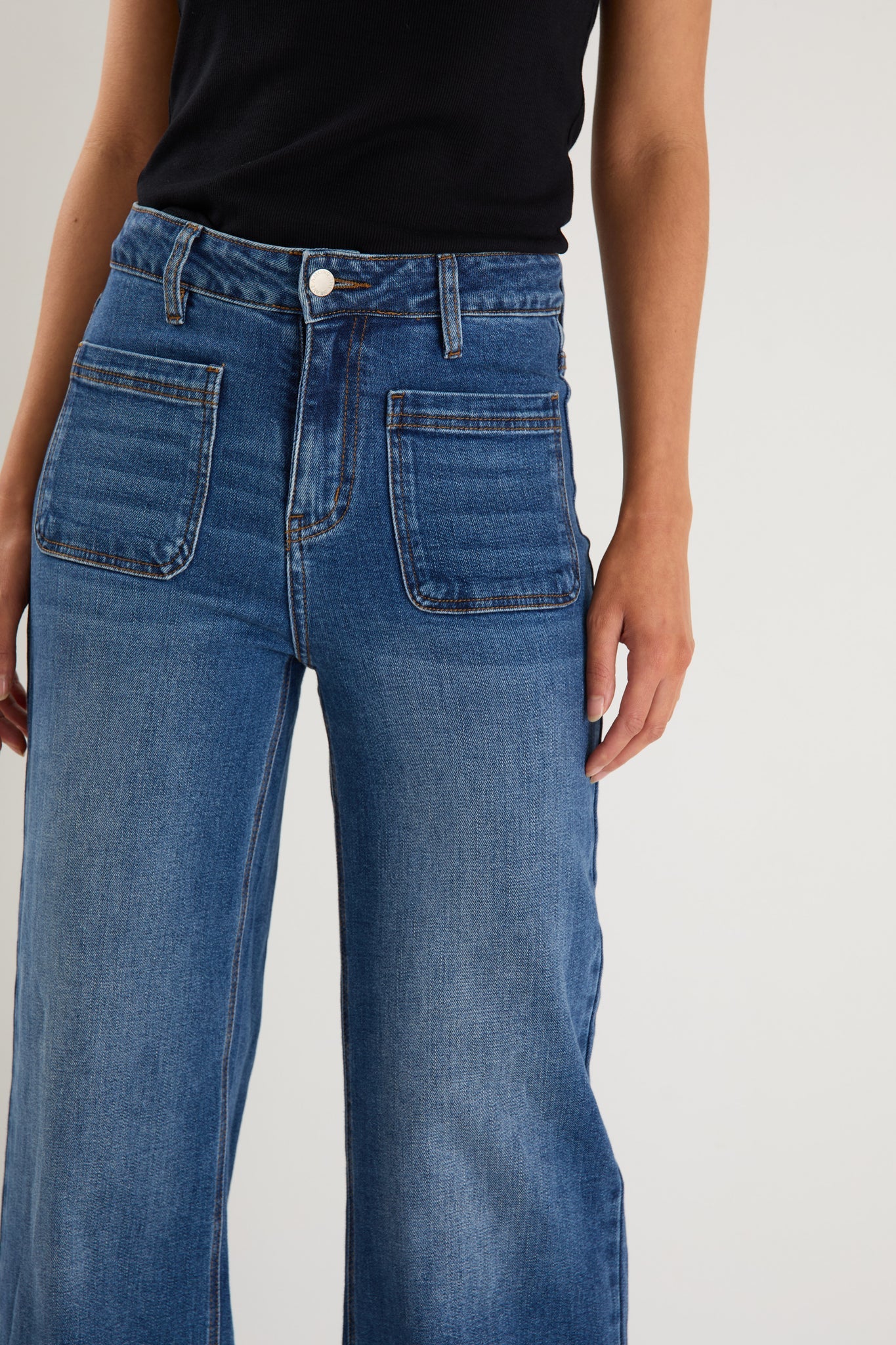 AMONG THE BRAVE Zoey High Rise Wide Leg Pocket Jean Marine Blue PETITE